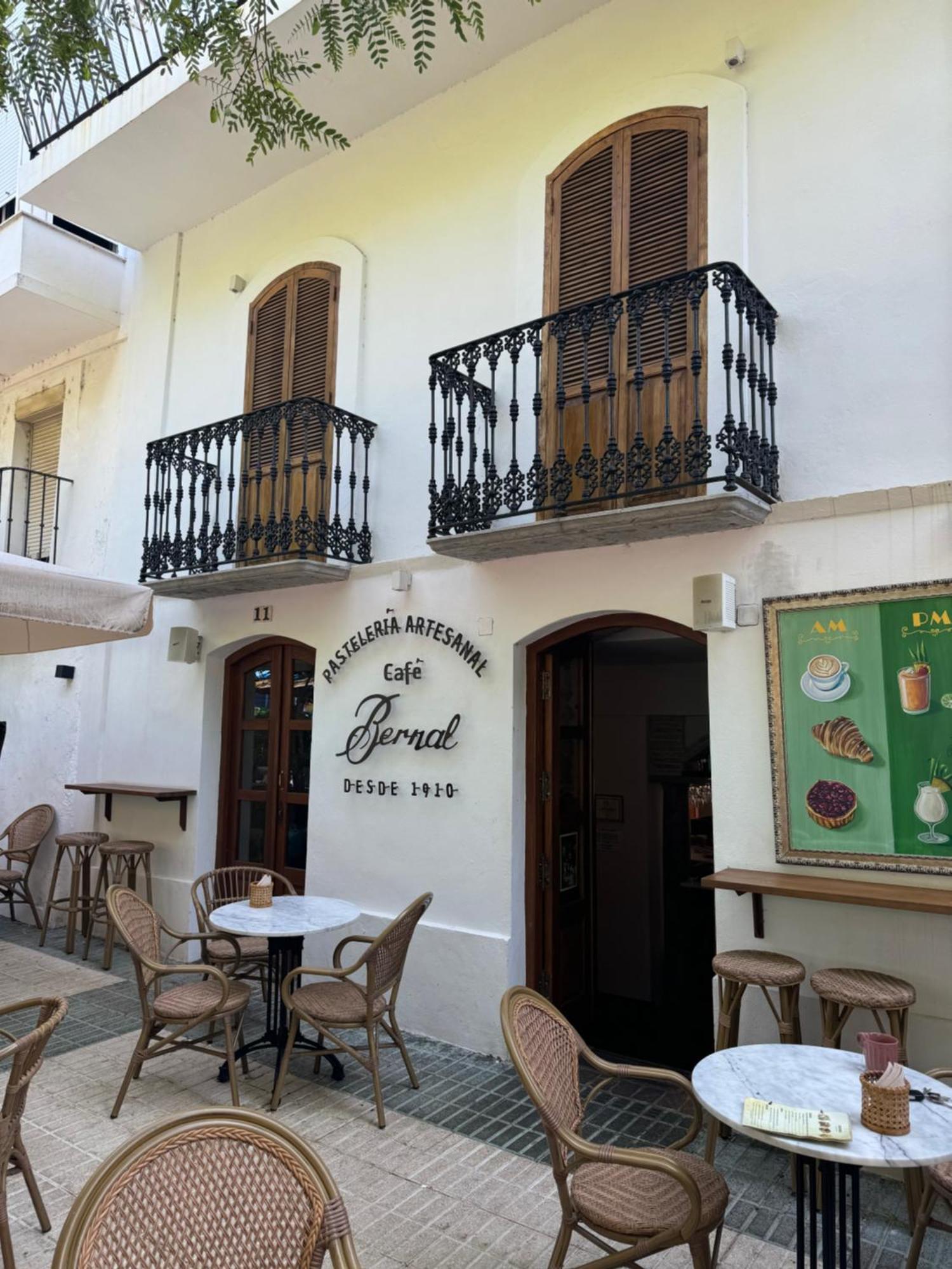 Estudio 1 Cafe Bernal *